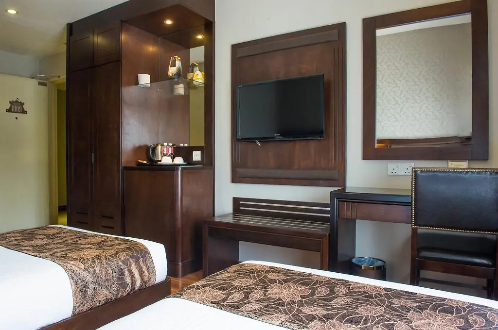 Castello Hotel Kulai 3*,